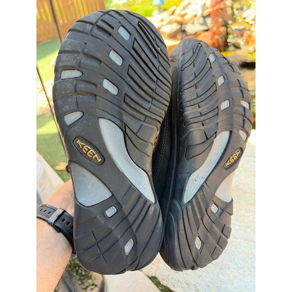 KEEN Presidio Mens Black Leather Walking Shoes Low Top Oxfords Size 9 0507